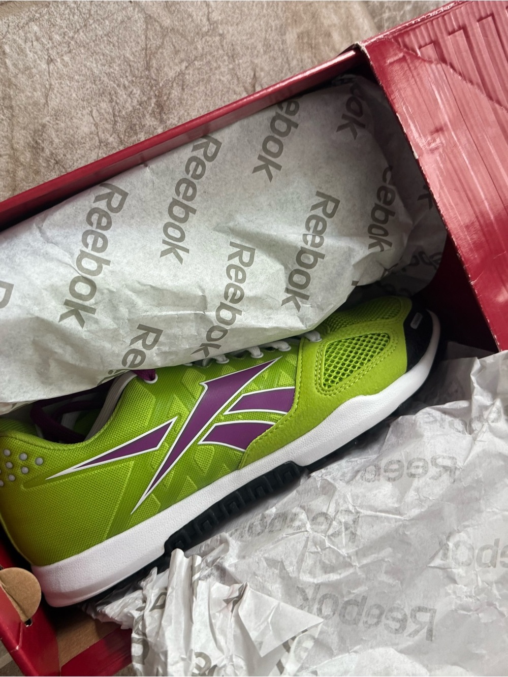 Reebok RARE Nano 2.0 Women's Neon Green and Purple size 8 NWT - Picture 8 of 10